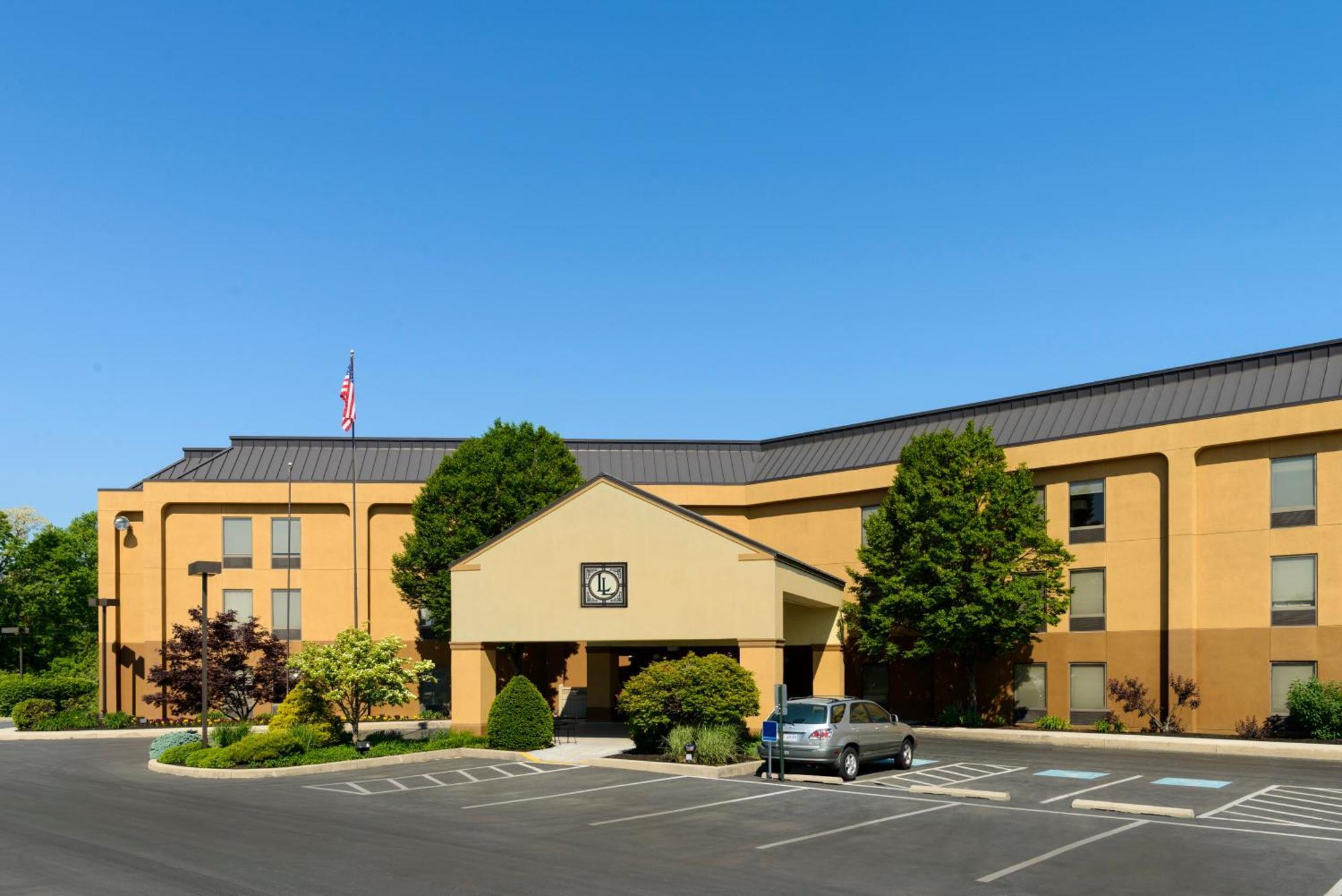 Larkspur Landing Carlisle Hotel Eksteriør billede